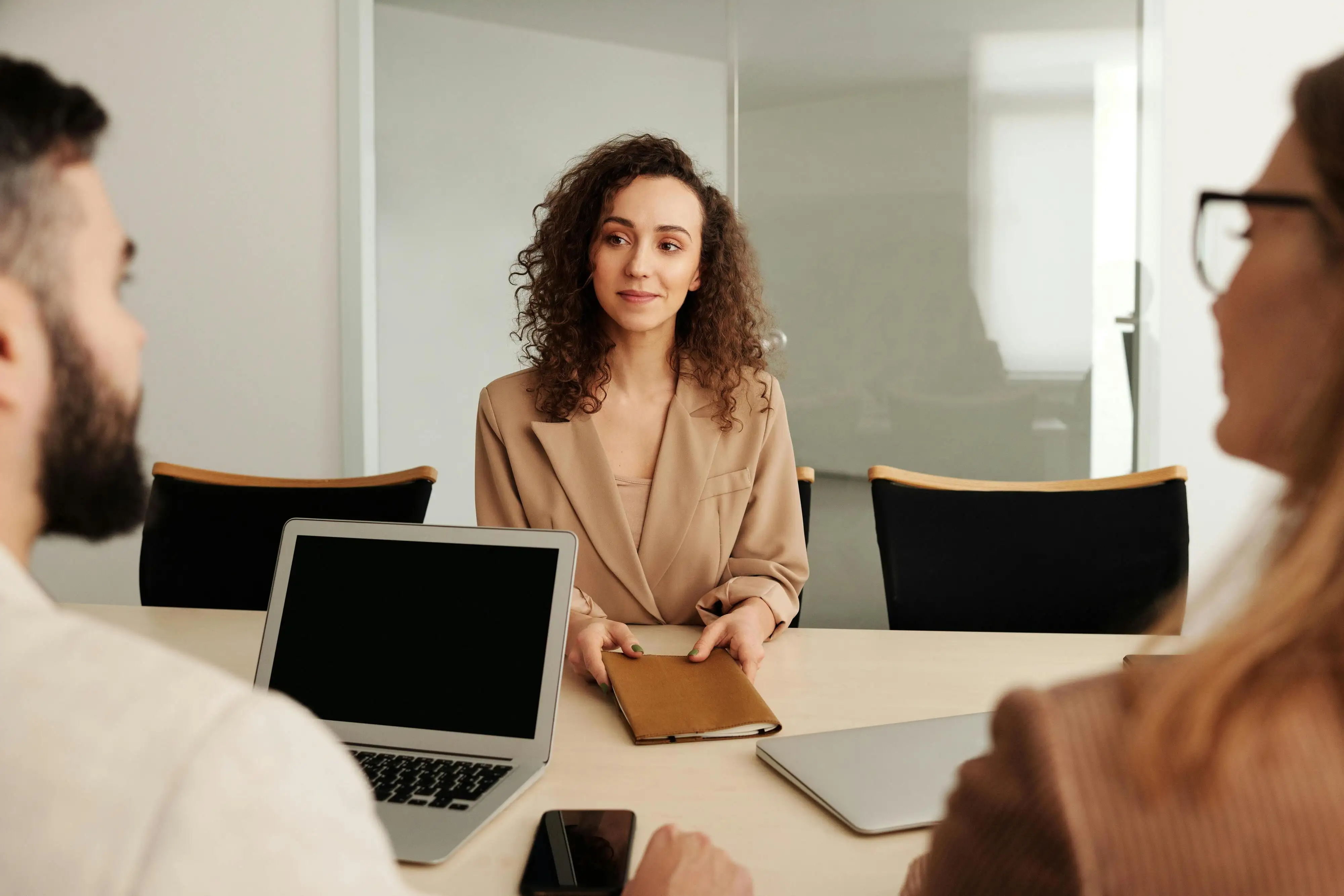 Leadership consulting and succession planning for future-ready teams background